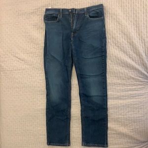 Athletic Tapper Men’s Levi Jeans